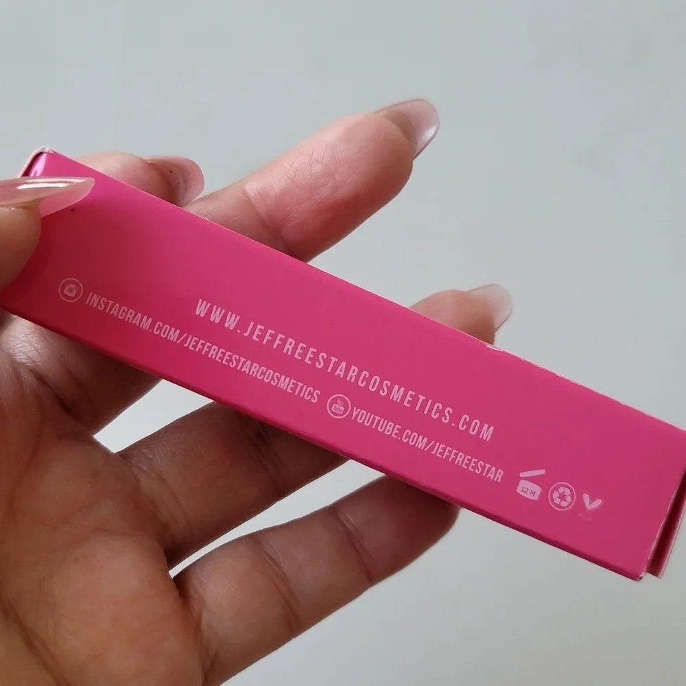 NEW JEFFREE STAR Dead Presidents Velour Liquid lipstick